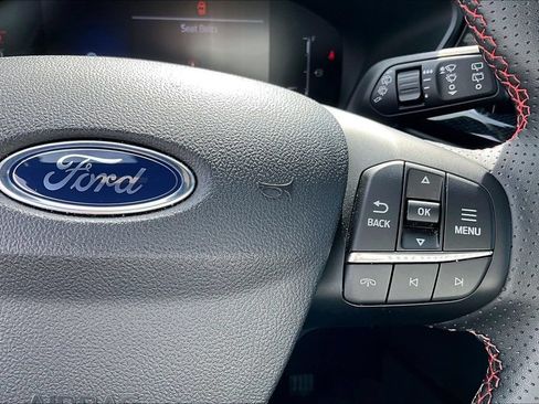 Used 2025 Ford Escape ST-Line w/ Tech Pack #1 FWD image 26