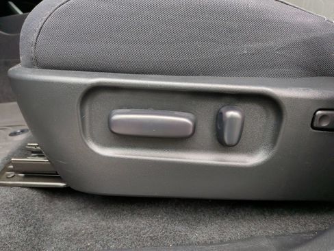 Used 2023 Toyota Tacoma TRD Sport AWD/4WD image 16