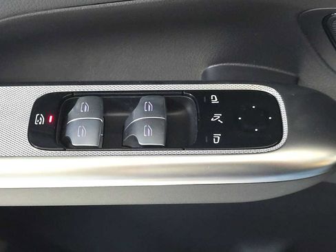 Certified 2026 Mercedes-Benz GLC 300 4MATIC image 24