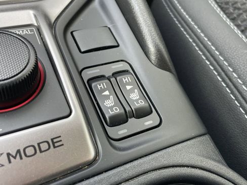 Certified 2022 Subaru Forester Premium w/ Popular Package #3 image 22