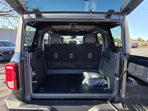 Used 2024 Ford Bronco Big Bend image 11