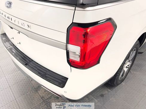 Used 2024 Ford Expedition XLT AWD/4WD image 13