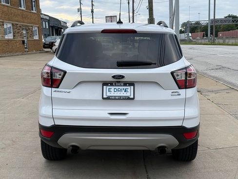 Used 2018 Ford Escape SEL AWD/4WD image 8