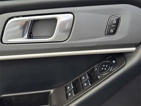 New 2026 Ford Explorer ST-Line image 16