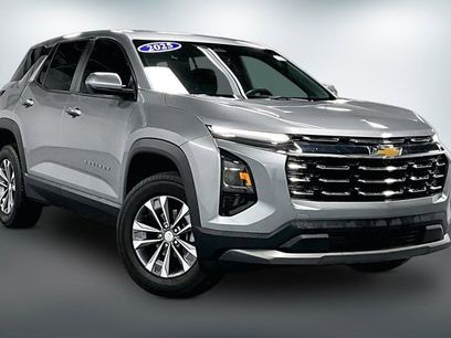 Used 2025 Chevrolet Equinox LT