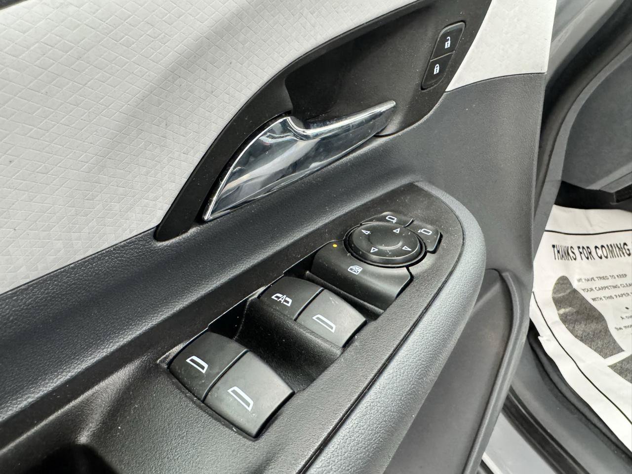 Used 2021 Chevrolet Bolt LT FWD image 12