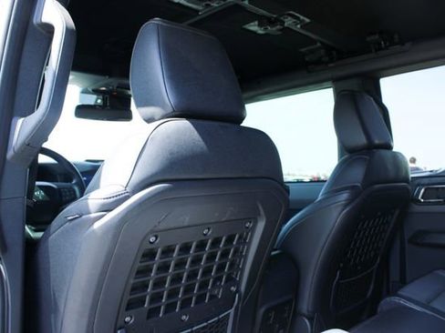 Used 2024 Ford Bronco Everglades image 31