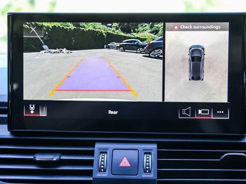 Used 2023 Audi SQ5 Premium Plus w/ Premium Plus Package image 23