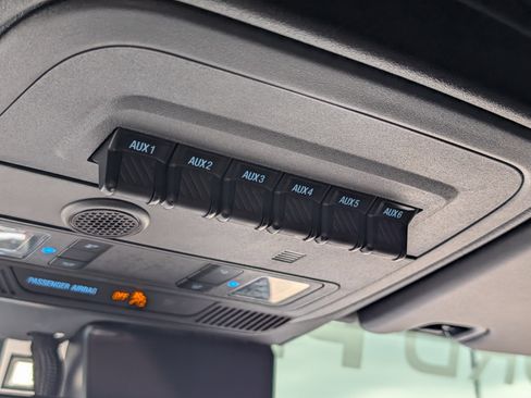 Used 2024 Ford Bronco Wildtrak AWD/4WD image 30