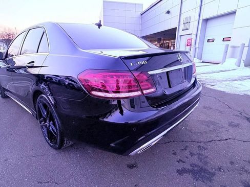 Used 2016 Mercedes-Benz E 350 4MATIC Sedan image 5