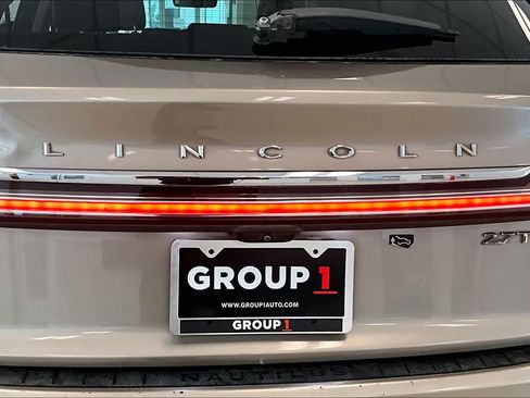 Used 2019 Lincoln Nautilus Reserve FWD image 29