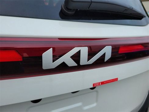 New 2025 Kia Seltos S image 33