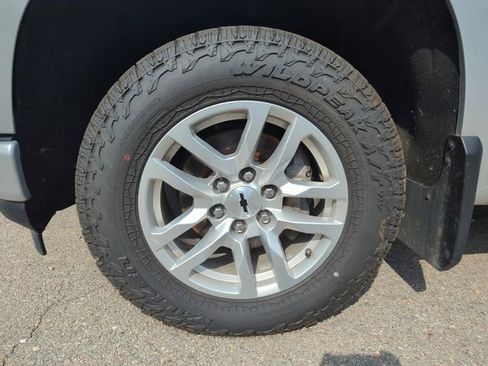Used 2021 Chevrolet Silverado 1500 RST AWD/4WD image 32