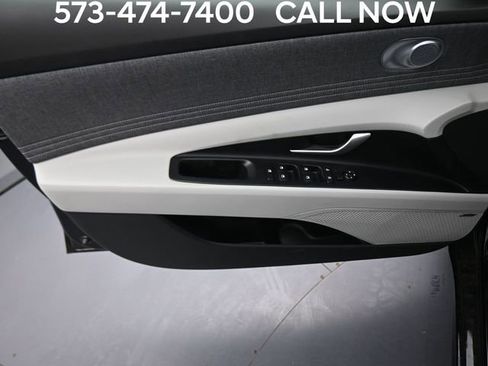 New 2026 Hyundai Elantra Limited image 10