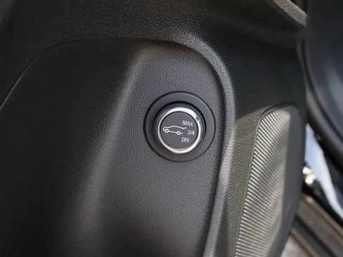 New 2026 Buick Envista Sport Touring w/ Convenience I Package FWD image 17