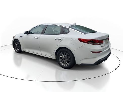 Used 2019 Kia Optima LX FWD image 3
