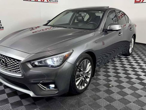 Used 2021 INFINITI Q50 Luxe w/ Seat & Sound Package RWD image 3
