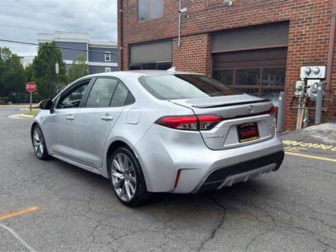 Used 2020 Toyota Corolla XSE FWD image 11