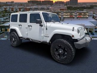 Used 2013 Jeep Wrangler Unlimited Sahara w/ Connectivity Group AWD/4WD video 1