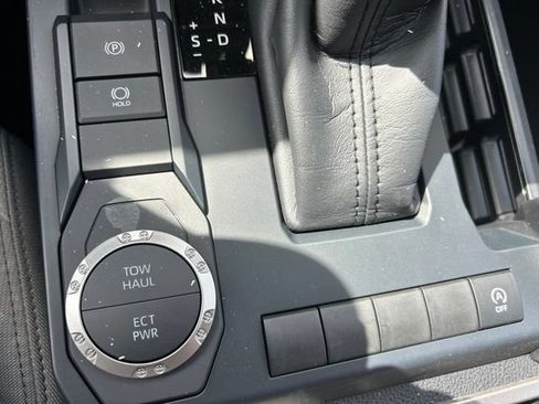 Used 2025 Toyota Tacoma SR5 RWD image 17