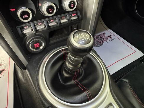 Used 2020 Subaru BRZ Limited image 22