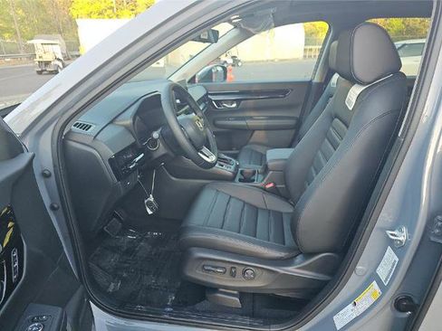 Used 2026 Honda CR-V EX-L image 6