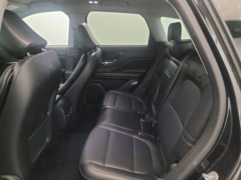 Used 2022 Lincoln Corsair AWD w/ Equipment Group 101A image 18