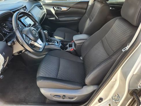 Used 2020 Nissan Rogue SV AWD/4WD image 11
