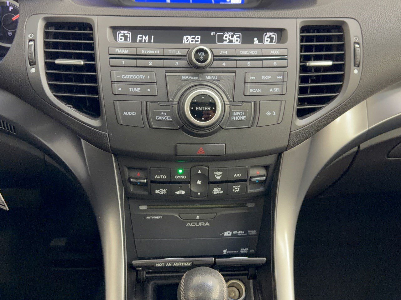 Used 2013 Acura TSX Sedan FWD image 22