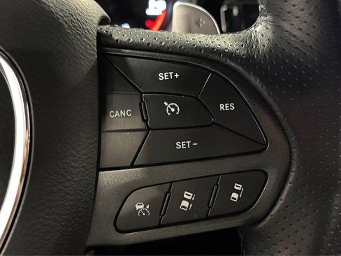 Used 2025 Dodge Durango R/T AWD/4WD image 25