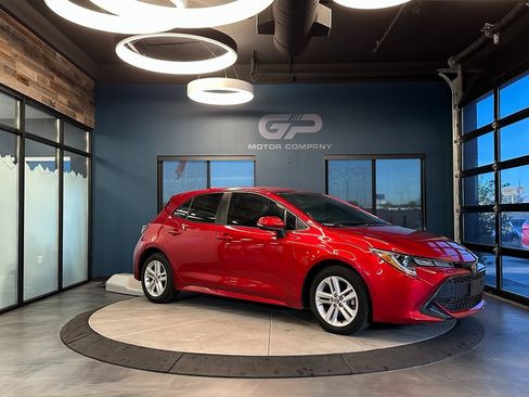 Used 2022 Toyota Corolla SE image 1