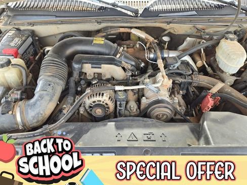 Used 2005 GMC Sierra 2500 SLE w/ Heavy-Duty Power Package AWD/4WD image 30