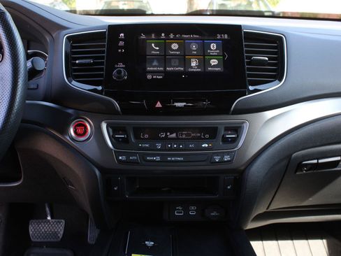 Used 2025 Honda Passport EX-L image 15