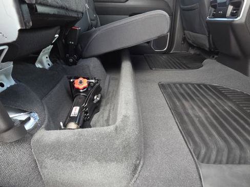 Used 2023 GMC Sierra 1500 Elevation image 22