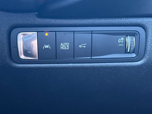 Used 2024 Chevrolet Equinox EV LT FWD image 37