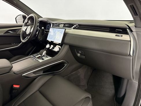 Certified 2025 Jaguar F-PACE R-Dynamic S image 13