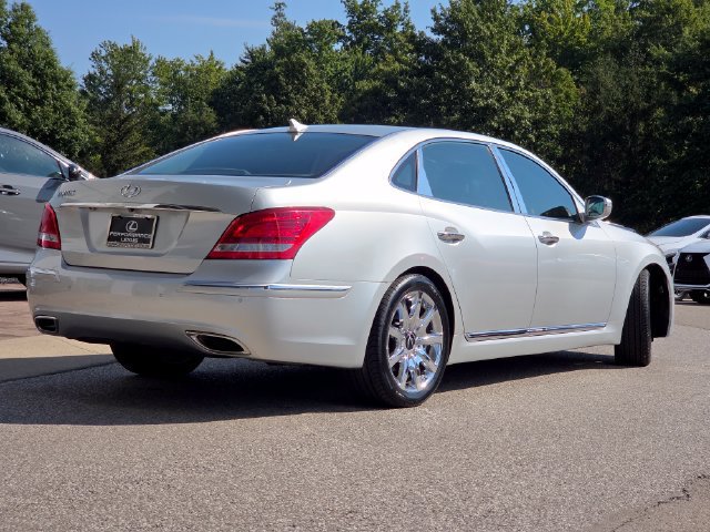Used 2011 Hyundai Equus Signature RWD image 28