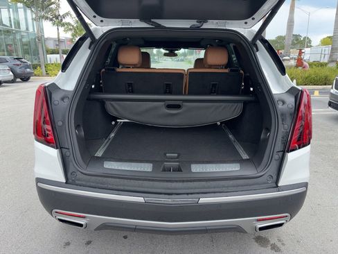 Used 2024 Cadillac XT5 Premium Luxury FWD image 5