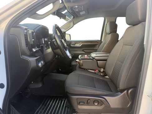 Used 2024 GMC Sierra 1500 Elevation w/ X31 Off-Road Package AWD/4WD image 10