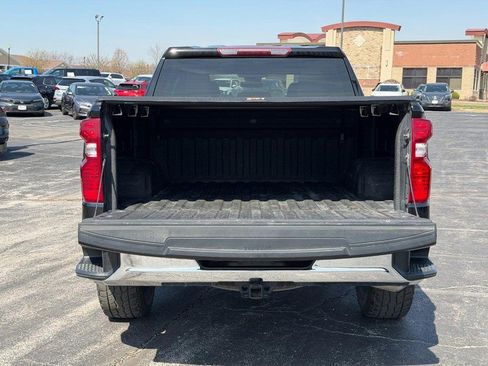 Used 2023 Chevrolet Silverado 1500 LT image 4