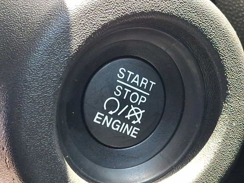 Used 2023 RAM ProMaster 3500 FWD image 23