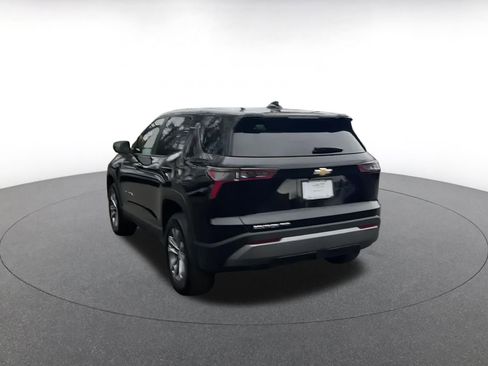 Used 2025 Chevrolet Equinox LT image 11