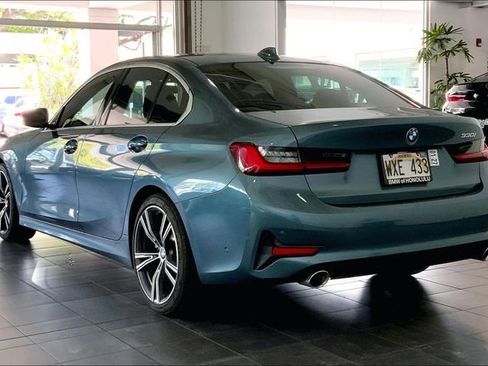 Used 2021 BMW 330i Sedan w/ Convenience Package RWD image 5