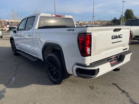 New 2026 GMC Sierra 1500 Elevation w/ LPO, Elevation Black Package image 7