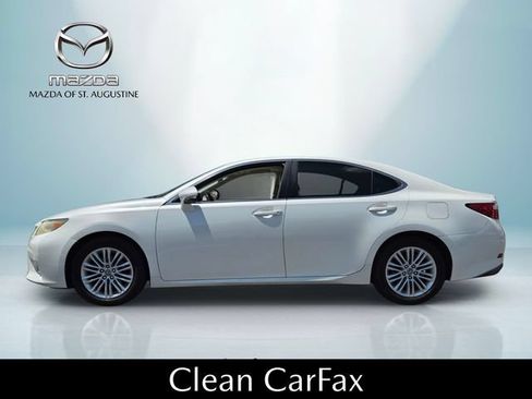 Used 2013 Lexus ES 350 w/ Luxury Pkg FWD image 3