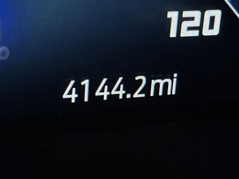 Used 2025 Ford Bronco Badlands image 13