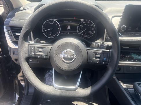 Certified 2024 Nissan Rogue SV AWD/4WD image 25