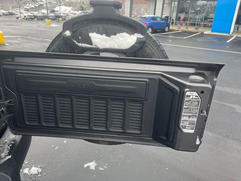 Used 2020 Jeep Wrangler Unlimited Sport S image 25