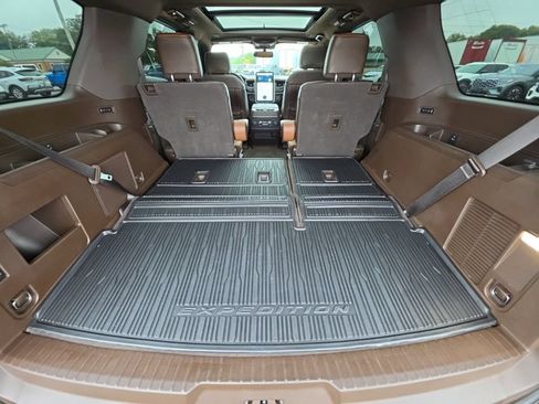 Used 2023 Ford Expedition King Ranch AWD/4WD image 46