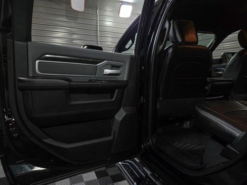 Used 2022 RAM 2500 Big Horn RWD image 31